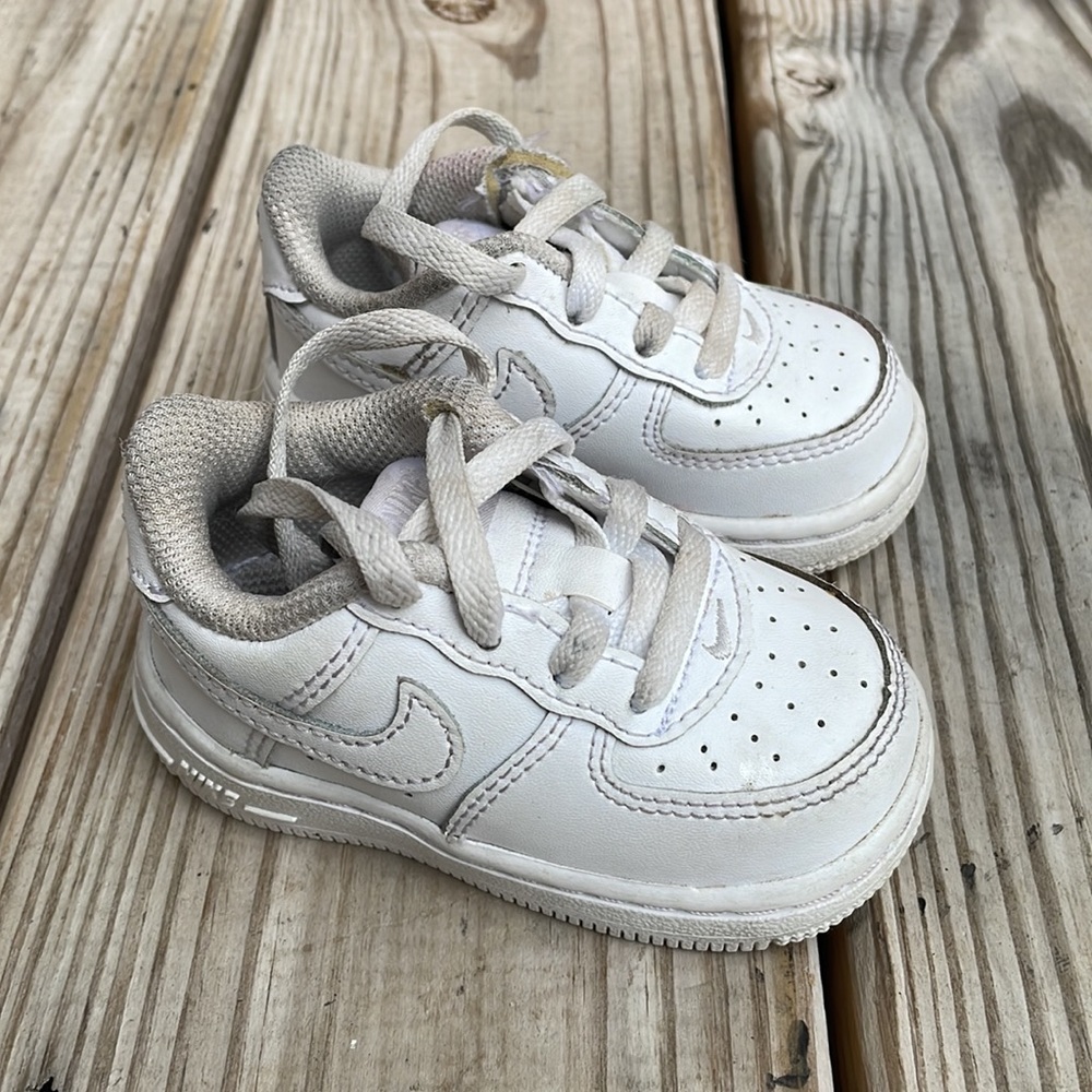 Nike Air Force 1 Toddler Baby White Sneakers Size 9C